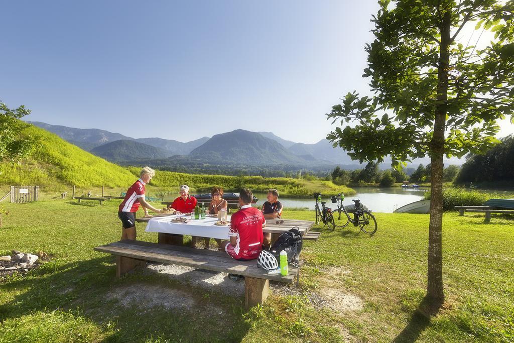 Landhotel Rosentaler Hof Sankt Jakob im Rosental Bagian luar foto