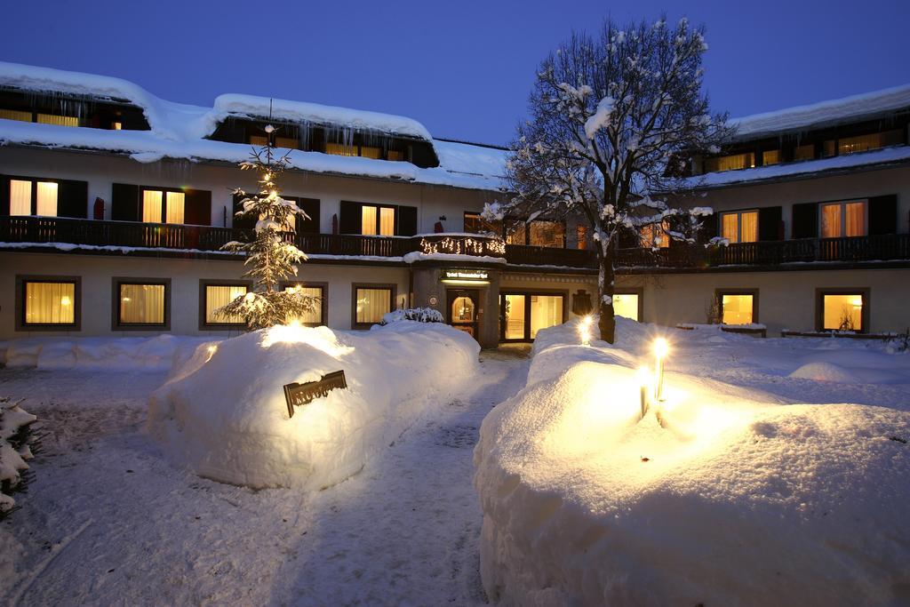 Landhotel Rosentaler Hof Sankt Jakob im Rosental Bagian luar foto