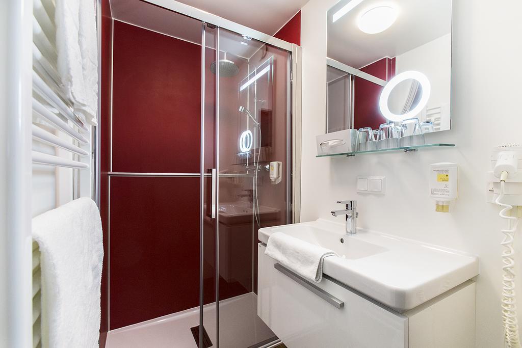 Landhotel Rosentaler Hof Sankt Jakob im Rosental Bagian luar foto