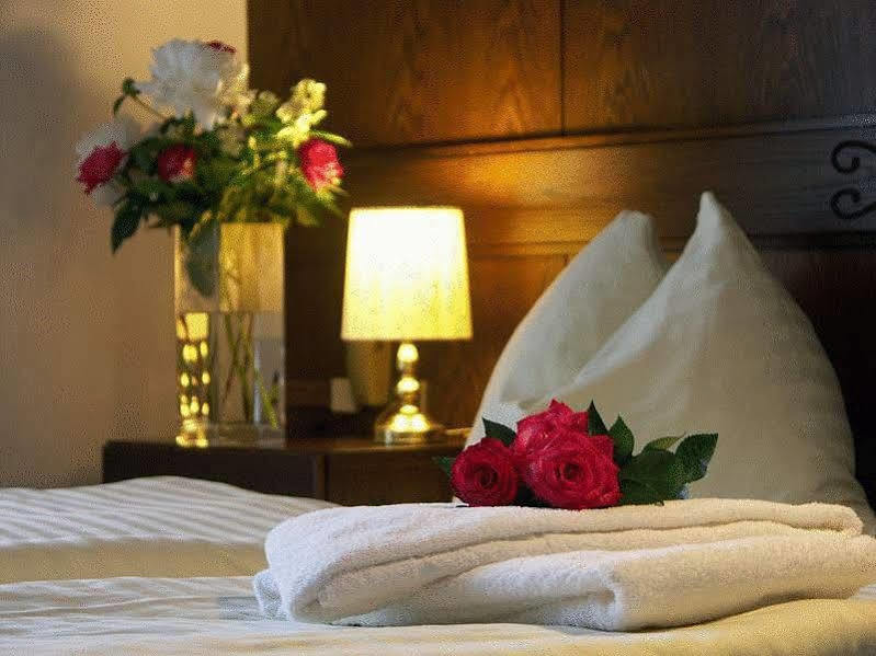 Landhotel Rosentaler Hof Sankt Jakob im Rosental Bagian luar foto
